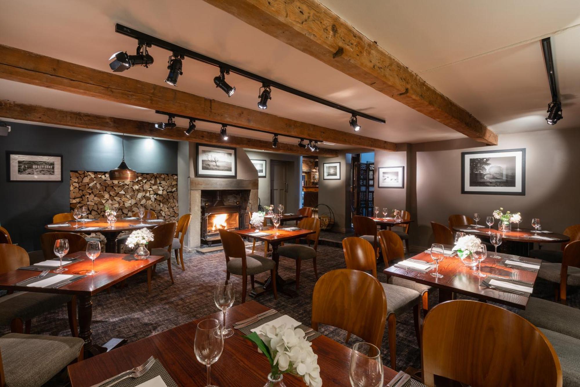 The White Hart At Lydgate Otel Oldham Dış mekan fotoğraf