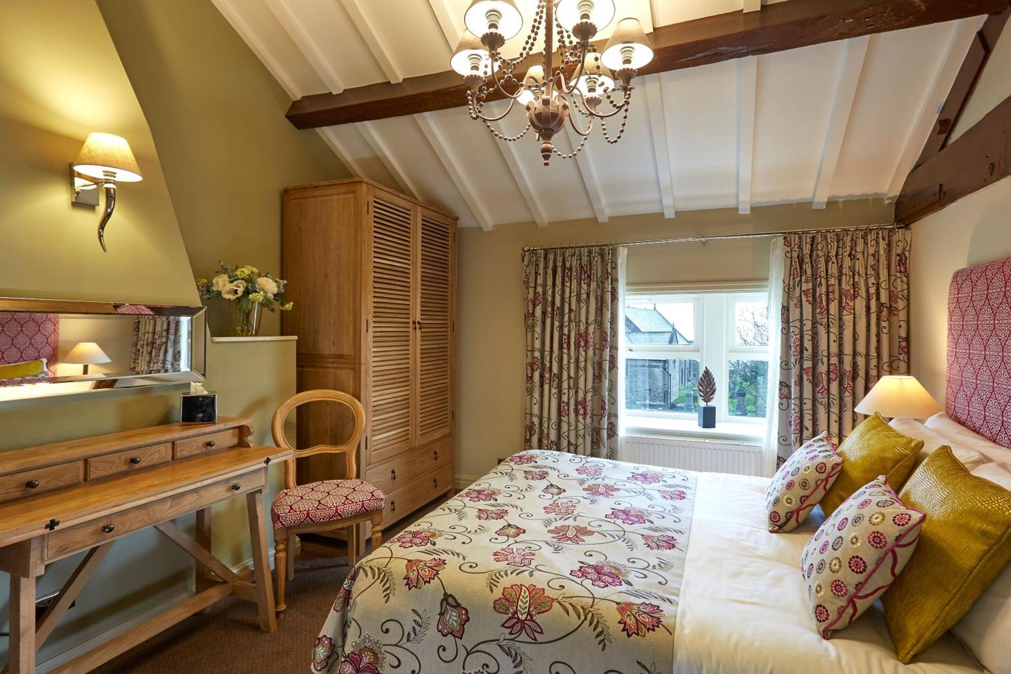 The White Hart At Lydgate Otel Oldham Dış mekan fotoğraf